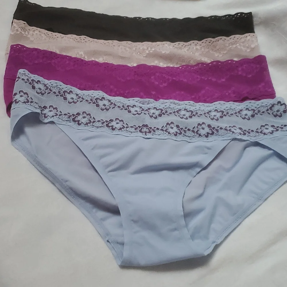 Natori Bliss Perfection Bikini, New, No Tag - Picture 1 of 3